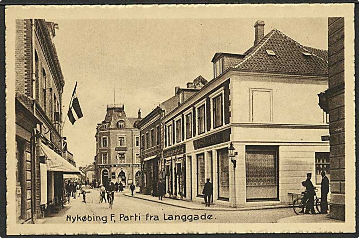 Parti fra Langgade i Nykøbing F. V. Kristoffersen u/no.