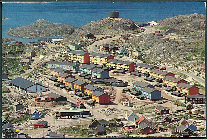 Centerbebyggelse i Julianehåb, Grønland. Julianehåb Turistforening u/no. 