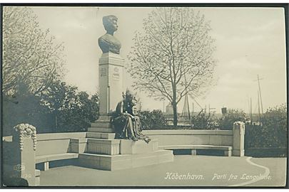 Parti fra Langelinie med Prinsesse Marie monument, København. Fotokort. Ed. F. Ph. no. 599/30. 