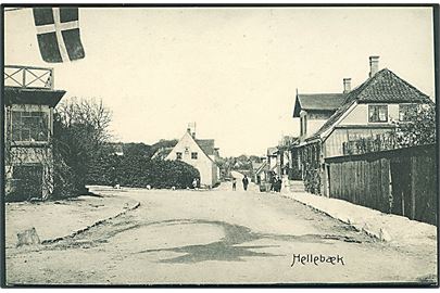 Hellebæk, Gadeparti. Knud Nielsen u/no. 