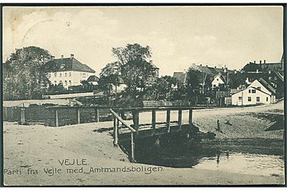 Vejle med Amtmandsboligen. H. B. no. 10542. 