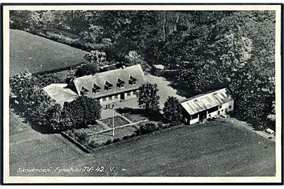 Skovkroen, Fynshav set fra luften. C. H. Sandqvist's Luftfoto no. 9430. 