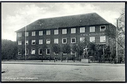 Esbjerg. 4 Maj Kollegium. Rudolf Olsens Kunstforlag no. 13167. 