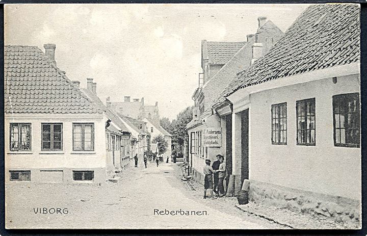 Viborg, Reberbanen. F. Andersens Gjæstgiveri. (Mærker efter opklæbning). Stenders no. 607.