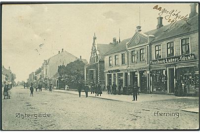 Herning, Østergade med “Flensborg Lagers Udsalg”. Flensborg Lager u/no.