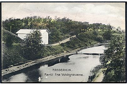 Fredericia. Parti fra Voldgravene. Adams Postkort Central no. 13137. 