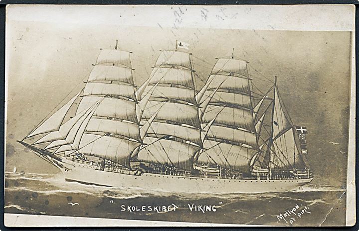 Viking, skoleskibet. Australsk postkort efter maleri. Mallyon, Pt. Pirie u/no.