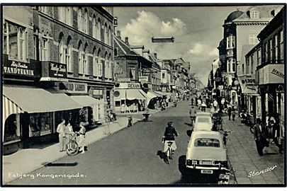 Esbjerg. Kongensgade med butikker. Stenders, Esbjerg no. 41 805 /404. 