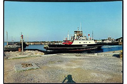 M/F Stenøre og andre færger i havn. C. Søndergaard no. 429 - 18. 