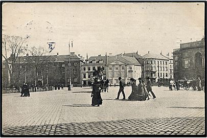 Købh., Kongens Nytorv. Fotograf Bardach. K. eneret no. 667.