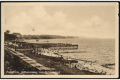 Fredericia, Sommerdag ved Østerstrand. Stenders no. 1090.