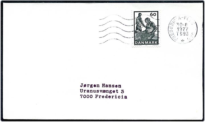 60 øre Glasproduktion på brev annulleret med bureau maskinstempel Fredericia - Flensburg T.993 d. 30.8.1977 til Fredericia.