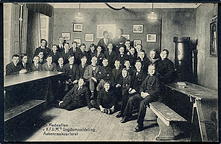 K.F.U.M.'s ungdomsafdeling i Aabenraakvarteret i København. K.F.U.M. no. 35296.