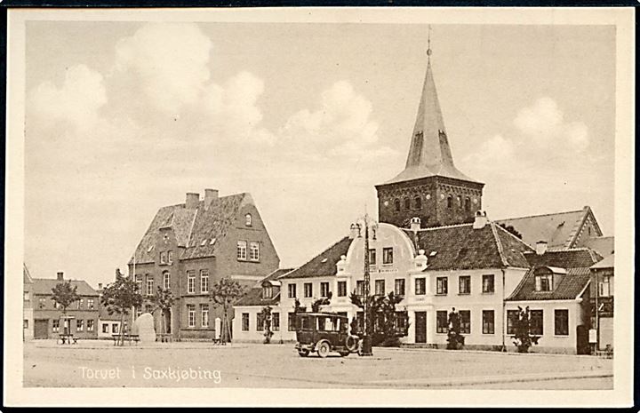 Sakskjøbing. Torvet med kirken. Stenders no. 64651.