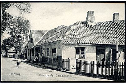 Ordrup, den gamle Smedegaard. Stenders no. 5978.