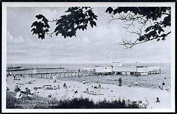 Espergærde. Badestranden med Badeanstalten. Stenders no. 79947.