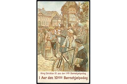 Tegnet kort med Chr. IX på den 1ste Børnehjælpsdag. Børnehjælpsdagen 1913 jubilæumsbrevkort. S. Kruckow u/no.