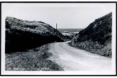 Tornby, nedkørsel til Tornby Strand. No. 575.