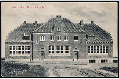 Hadsund ny Kommuneskole. M. Petersen u/no. 