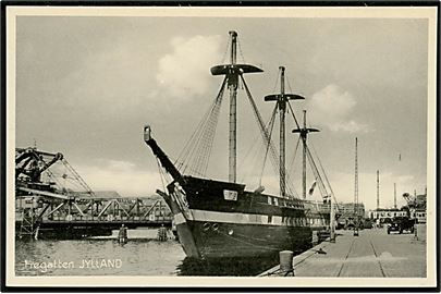 Jylland, fregat benyttet som logiskib ved Langebro i København. V. Thaning & Appel Marinepostkort Serie H no. 64.