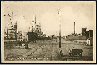 Esbjerg, parti fra trafikhavnen med dampskibe. Stenders Esbjerg no. 5. Frankeret med 15 øre Karavel annulleret brotype Id Esbjerg *** d. 26.10.1930 til Bruxelles, Belgien.