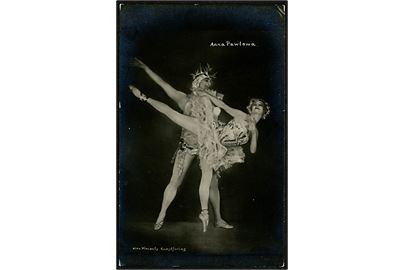 Anna Pawlowa. Russisk Balletdanser som i 1927 modtog den danske orden Ingenio et arti. Fotokort A. Vincent u/no. 