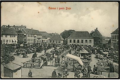 Odense i gamle dage. Torvedag. Warburg no. 393.