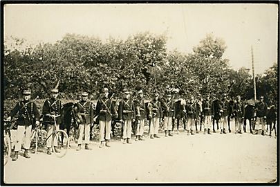 Soldater fra 27. Battalion under Sikringsstyrken. Fotokort u/no. anvendt fra Sorø 1917.