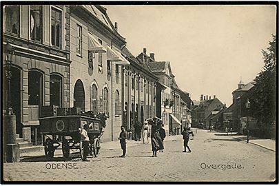 Odense, Overgade med Ølvogn nr. 3 fra Albani Bryggeri. Stenders no. 7184.