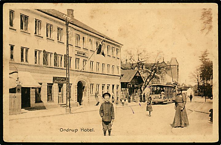 Ordrup Hotel med sporvogn no. 335. Stenders no. 19237. Nusset.