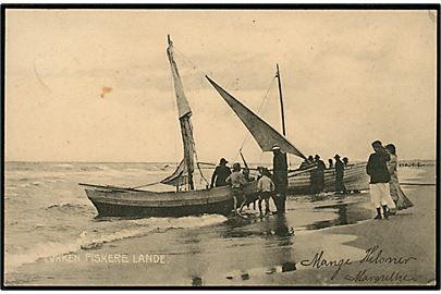 Løkken, fiskefartøjer på stranden. Stenders no. 4247.