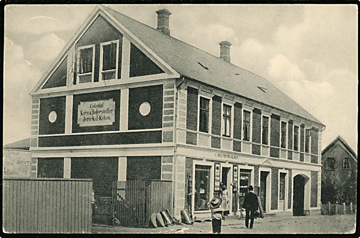 Borup. C. Helmuth Olsens Colonial forretning. P. Alstrup no. 2734. Kortet anvendt i 1935!