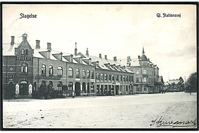 Slagelse, Gl. Stationsvej med Jernbane Hotel. P. H. no. 1687.