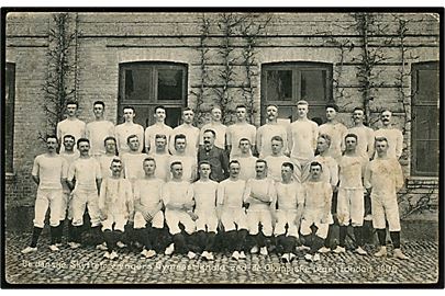 De danske Skytteforeningers Gymnastikhold ved de Olympiske Lege i London 1908. F. Tornøe u/no.