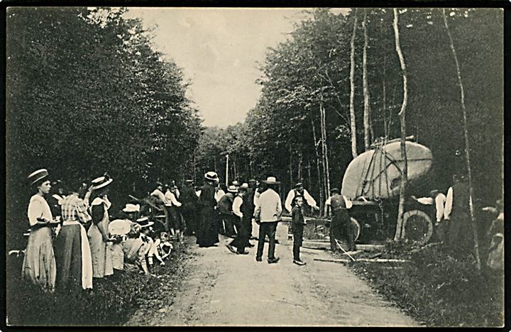 Thurø. Stenen på Thurø Torv hentes i Thurø skov. Fru H. Jepsen & Søn no. 40070.