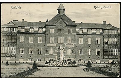 Roskilde. Katolsk Hospital. P. Alstrup no. 5610. Hjørneknæk. 