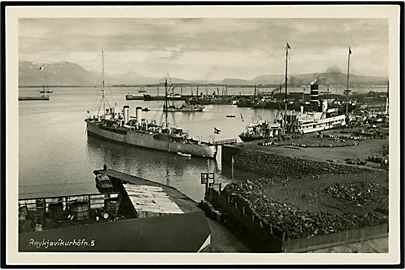 Reykjavik havn i 1930'erne med bl.a. det danske inspektionsskib Fylla. Ó. Magnusson no. 5.