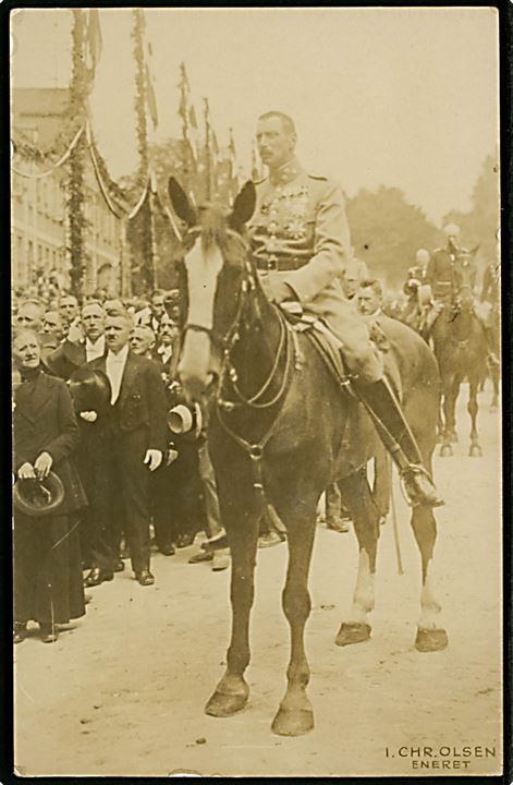 Genforening. Chr. X på sort hest i Haderslev d. 10.7.1920. I. Chr. Olsen