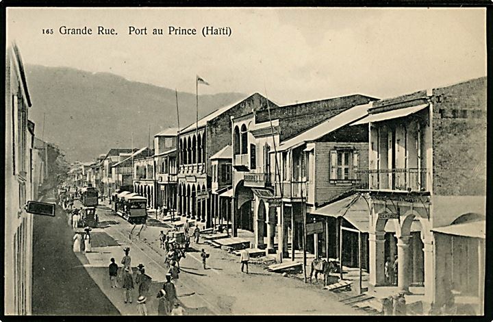 Haiti, Port au Prince, Grand Rue med sporvogne. 