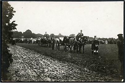 Genforening. Forberedelser inden kongens indtog i Sønderjylland d. 10.7.1920. Fotokort u/no.