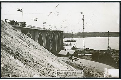 Snoghøj, Lillebæltsbroen under opførelse. Fotograf Lyngstrøm u/no. 