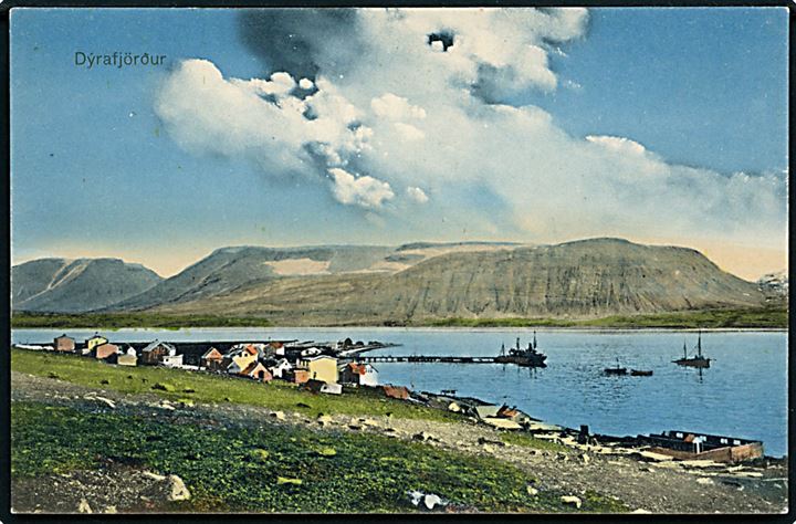 Island, Dyrafjördur med udsigt over havn. U/no.