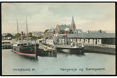 Nykøbing Mors. Banegaard og Færgeleje med bl.a. færgen Masnedsund. Stenders no. 2223.