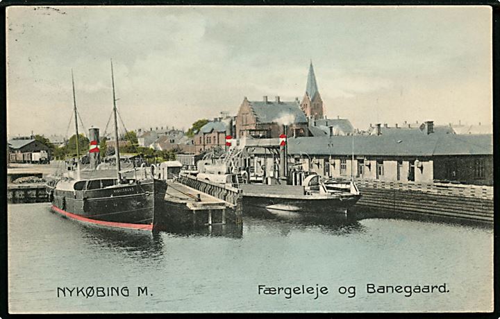 Nykøbing Mors. Banegaard og Færgeleje med bl.a. færgen Masnedsund. Stenders no. 2223.