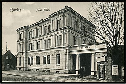 Hjørring, Jernbanegade, Hotel Bristol. Warburg u/no.