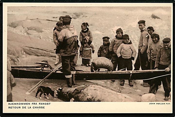 Hjemkommen fra Fangst. Fotograf John Møller. Egmont H. Petersen / Grønlands Styrelse. 