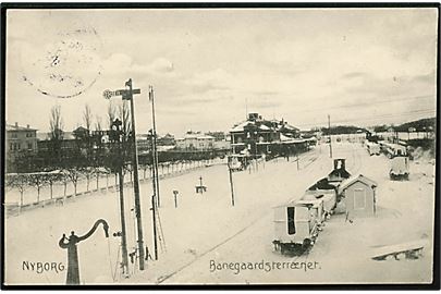 Nyborg. Banegaardsterrænet i vinterdragt. Stenders no. 15046.