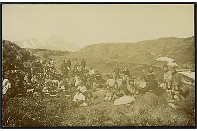 Grønland, udflugt i Arsuk området. Fotokort ca. 1910 u/no.