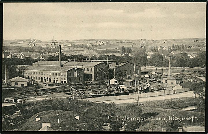 Helsingør Jernskibsværft med dampskib. Jens Møller no. 201.