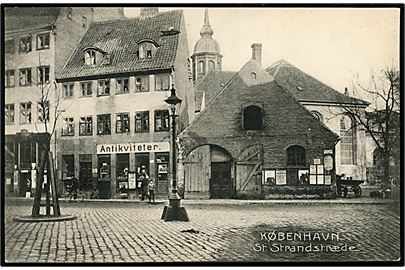 Købh., St. Strandstræde med antikvitetshandel. Stenders no. 10096.